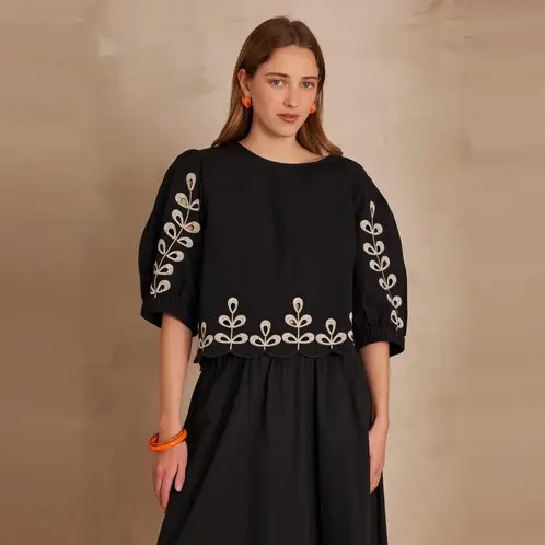MAISON 123 - Blusa Estampada Manga Corta Mujer