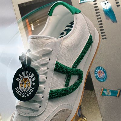 Imagen 2 del producto Hawkinshigh Zapatilla Urbana Hombre Stranger Things x