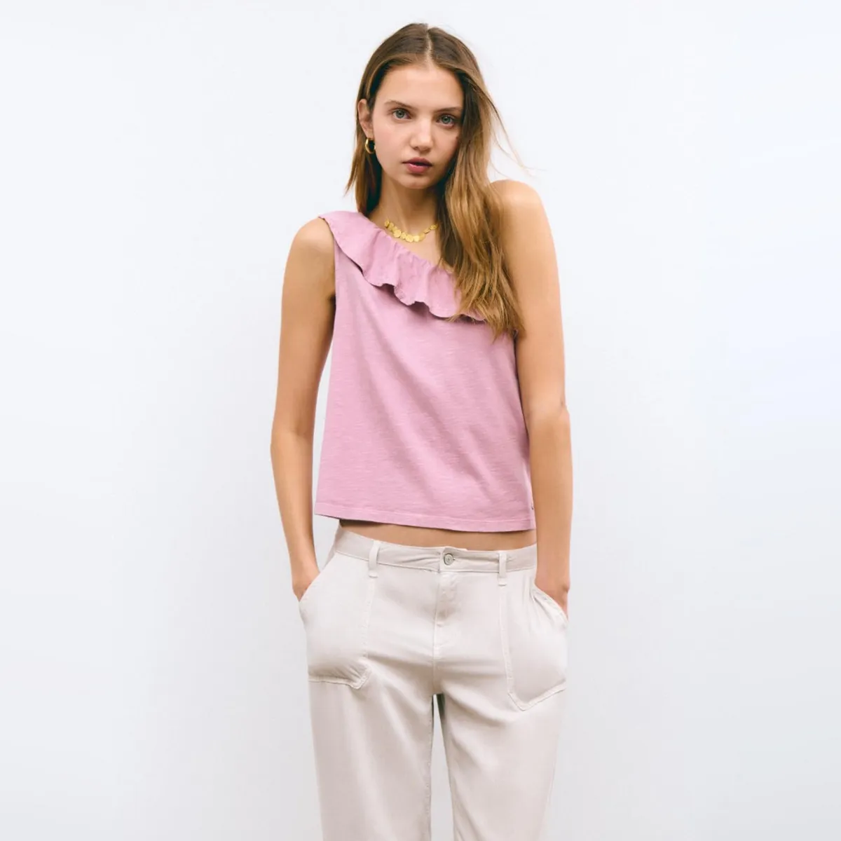 BROWNIE - Polera Volante Asimétrico Mujer Brownie