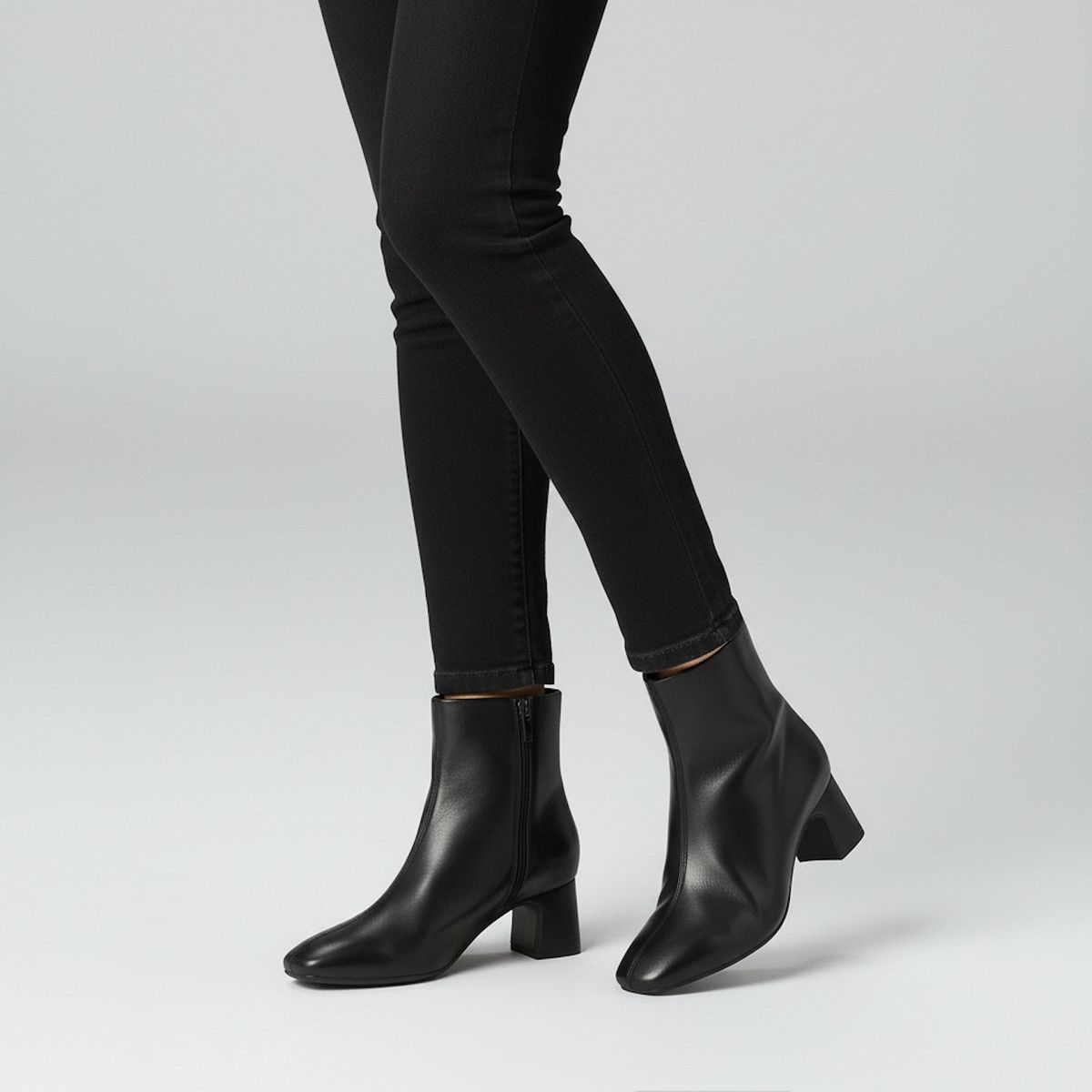 CLARKS - Bota Mujer Cuero Negro Clarks