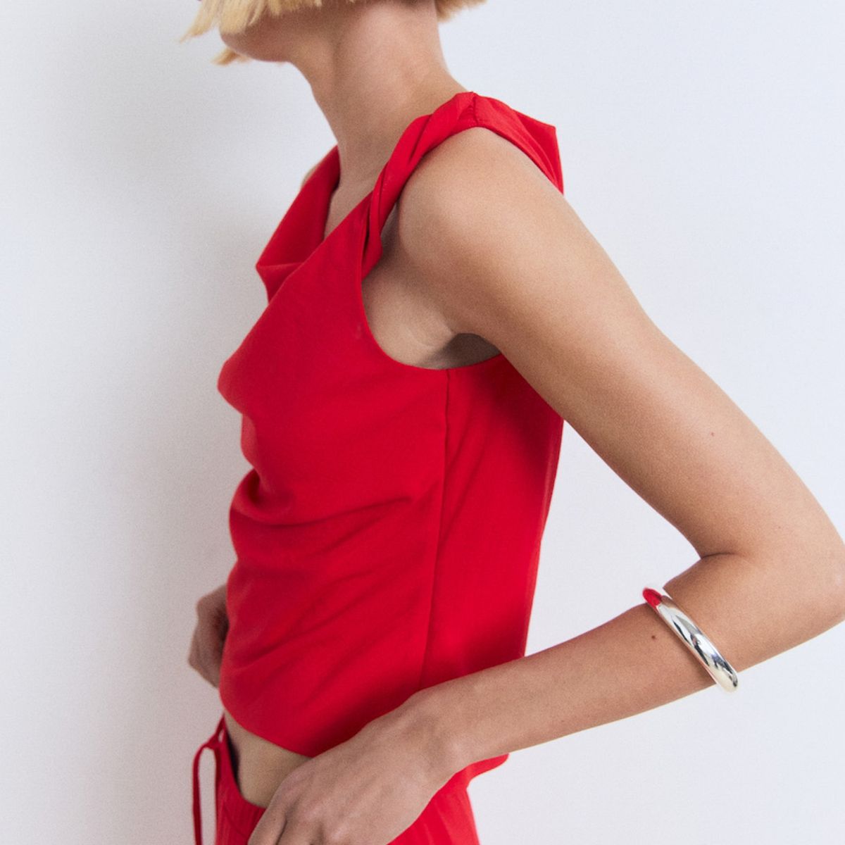 MANGO - Top Asimétrico Tirante Drapeado Mujer Mango