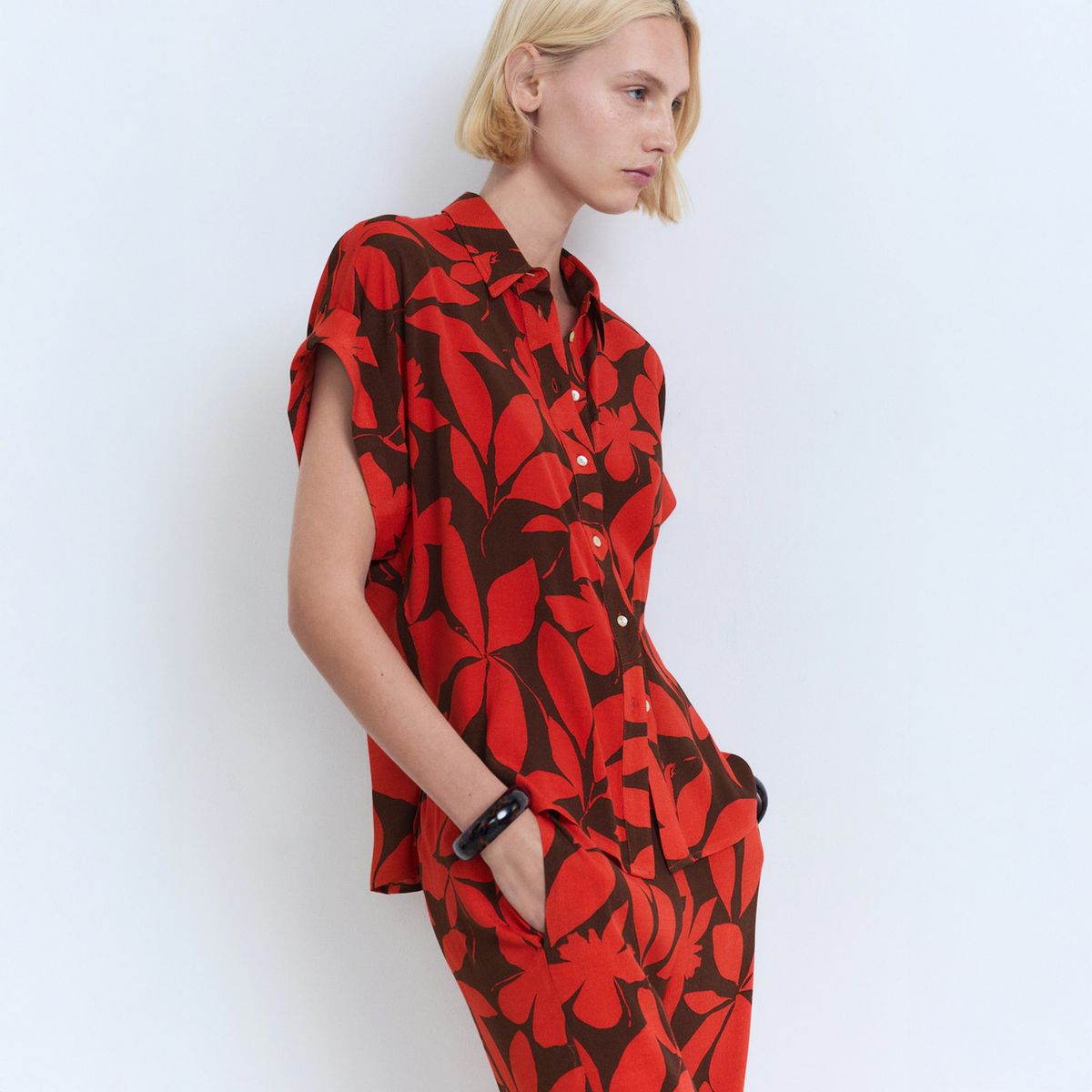 MANGO - Blusa Manga Corta Estampada Mujer Mango