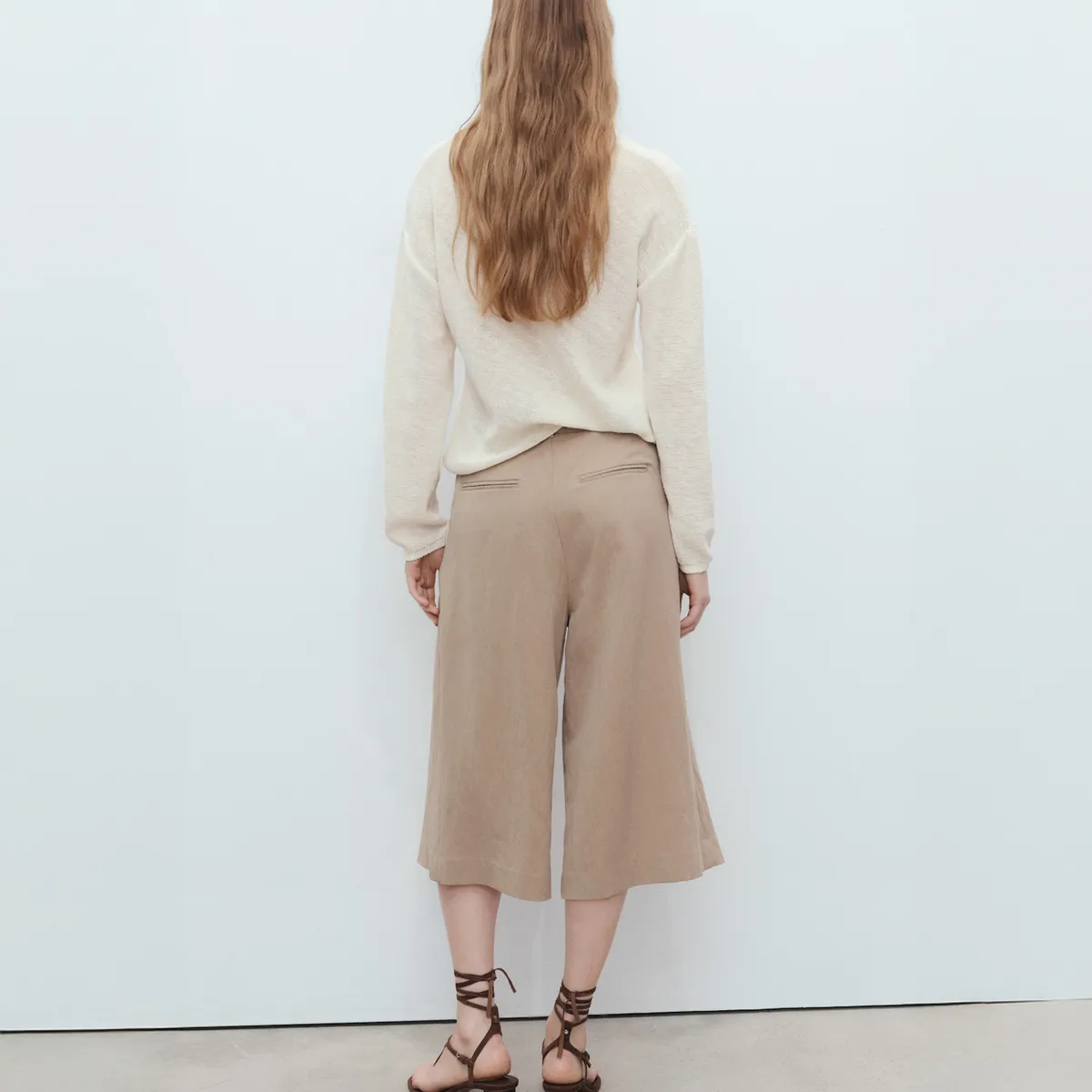 MANGO - Sweater Punto Cuello Pico Mujer Mango