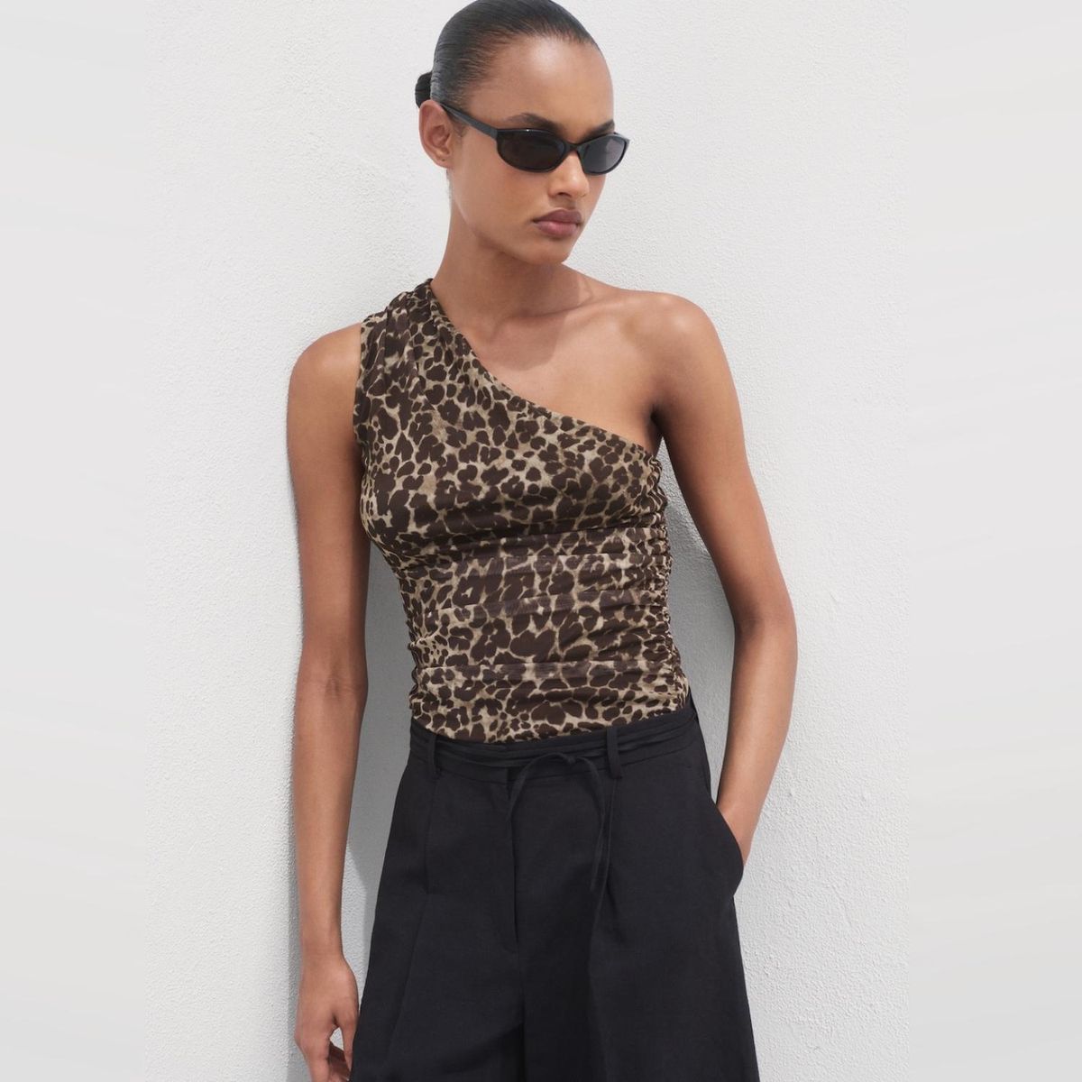 MANGO - Polera Asimétrico Animal Print Mujer Mango