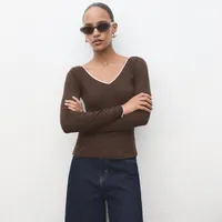 Polera Combinada Cuello Pico Mujer