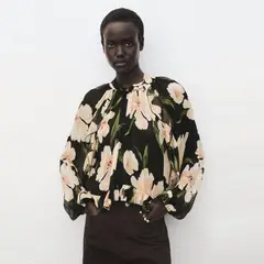 MANGO - Blusa Floral Semitransparente Mujer