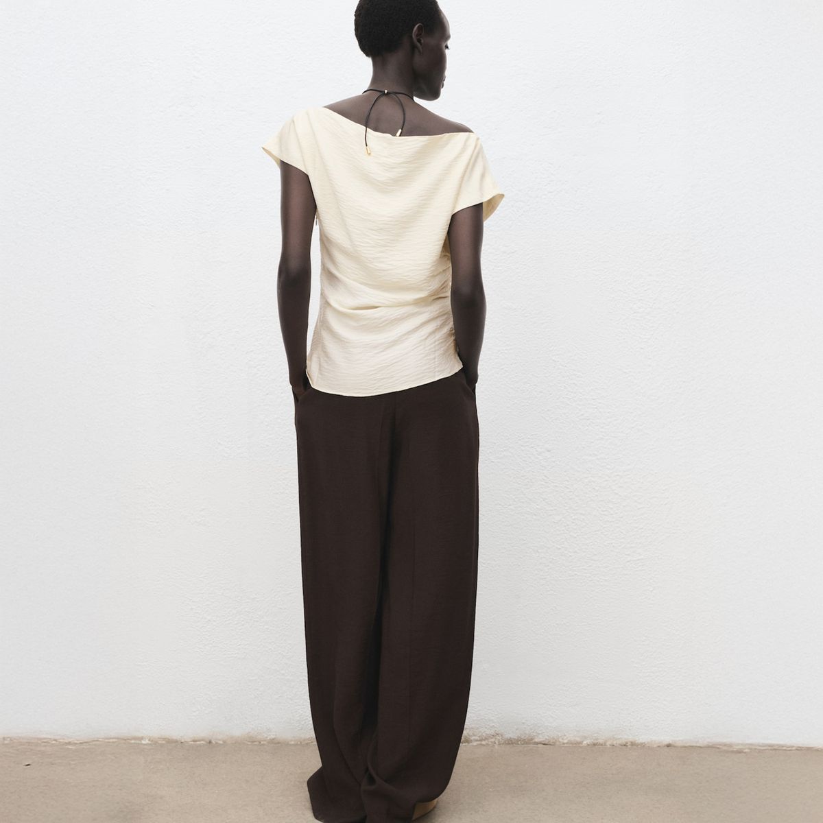 MANGO - Blusa Modal Cuello Asimétrico Mujer Mango