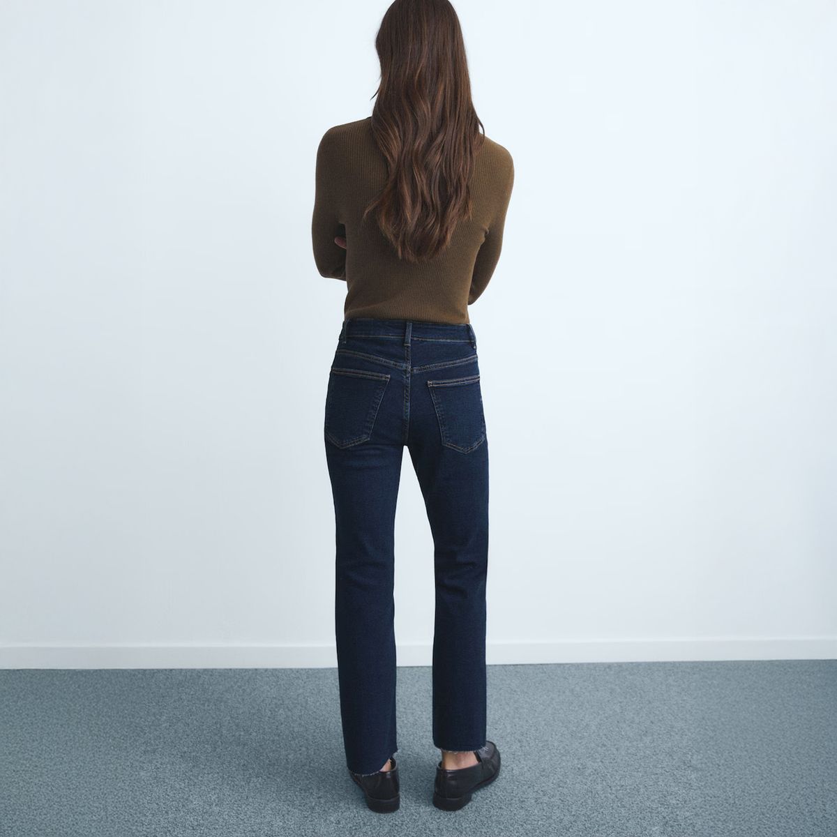 MANGO - Jeans Flare Tiro Medio Mujer Mango