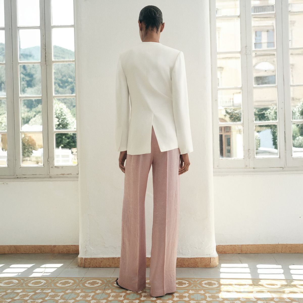 MANGO - Pantalón Satinado Efecto Arrugado Mujer Mango