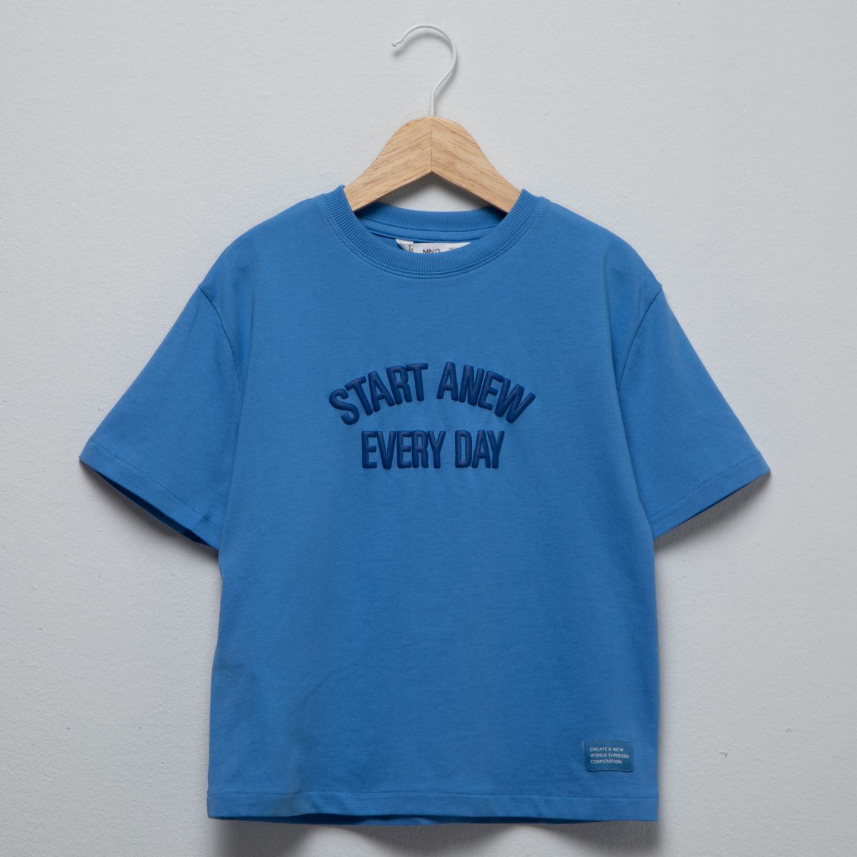 MANGO KIDS - Polera Diseño Relieve Niño Mango Kids