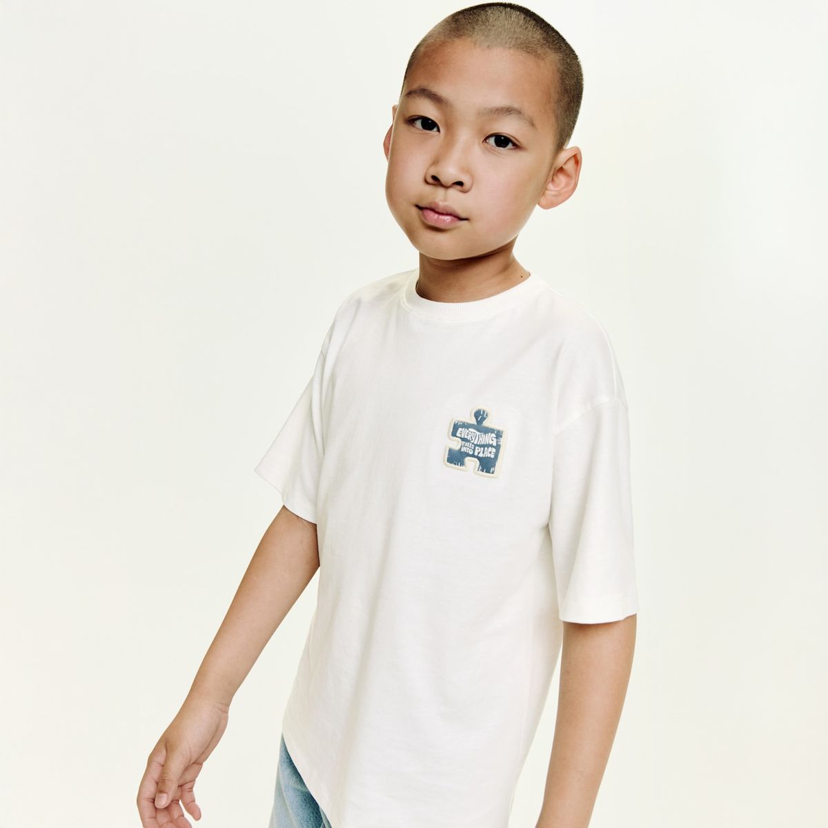 MANGO KIDS - Polera Textura Bordado Niño Mango Kids