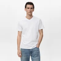 Polera Cuello V Hombre