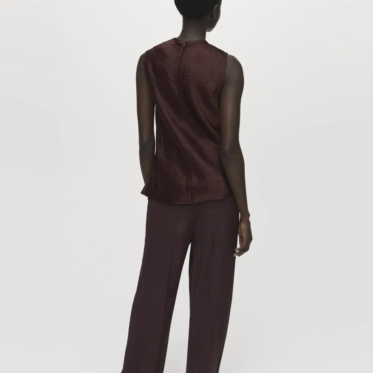 MANGO - Blusa Satinada Efecto Arrugado Mujer Mango