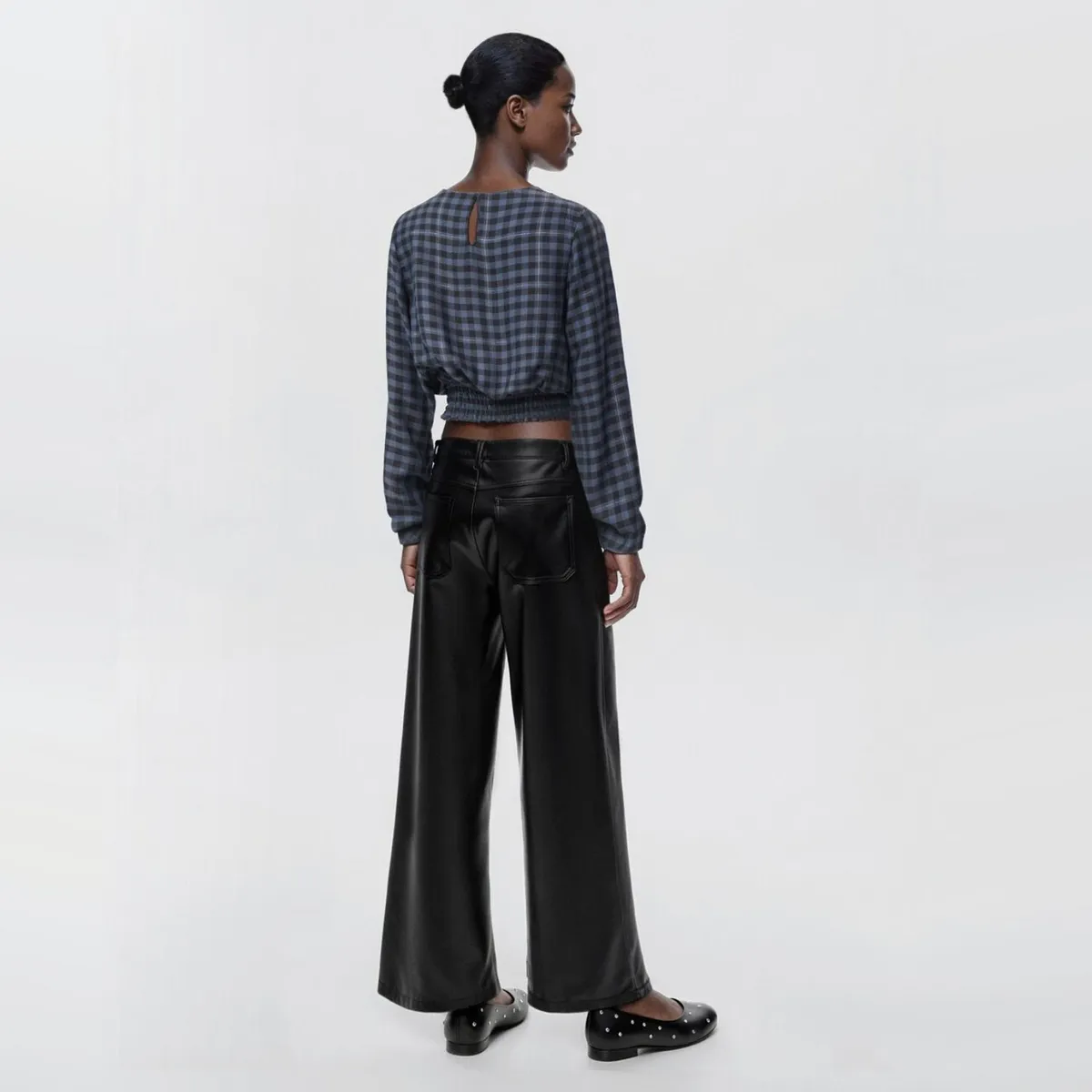 MANGO TEEN - Pantalones Polipiel Tachuelas Niña Mango