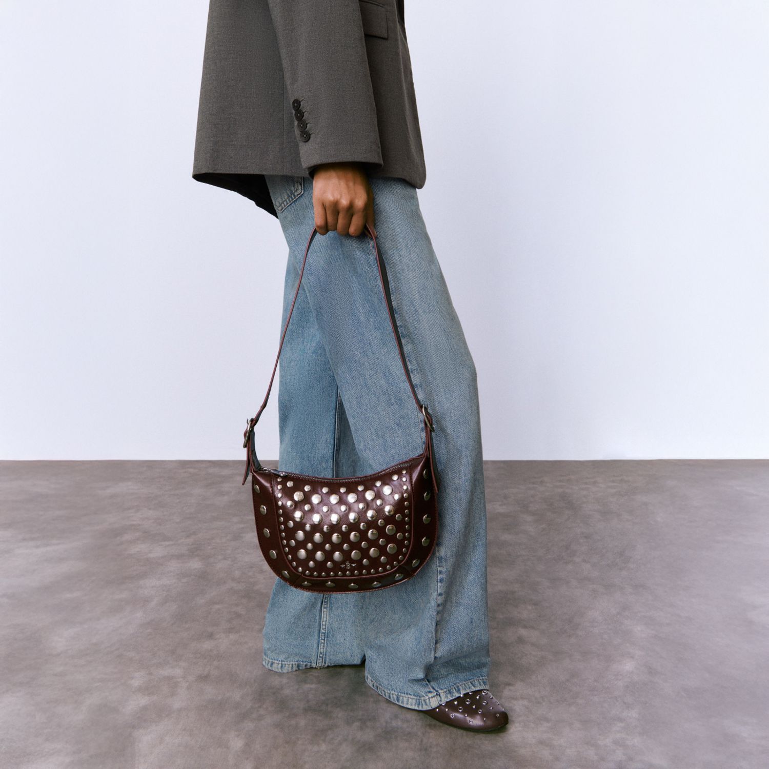 BROWNIE Bolso Bandolera Tachas Mujer Brownie | Falabella Chile