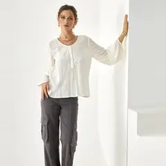 NKN - Blusa con Detalles Bordados Mujer