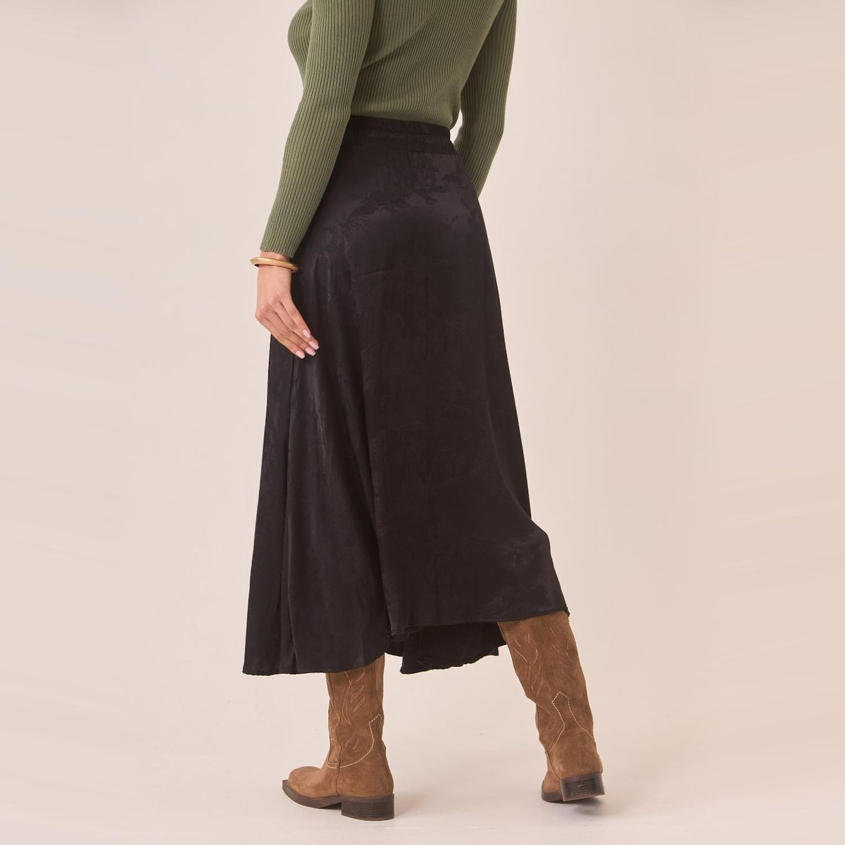 NKN - Falda Midi Lisa Conjunto Mujer Nkn