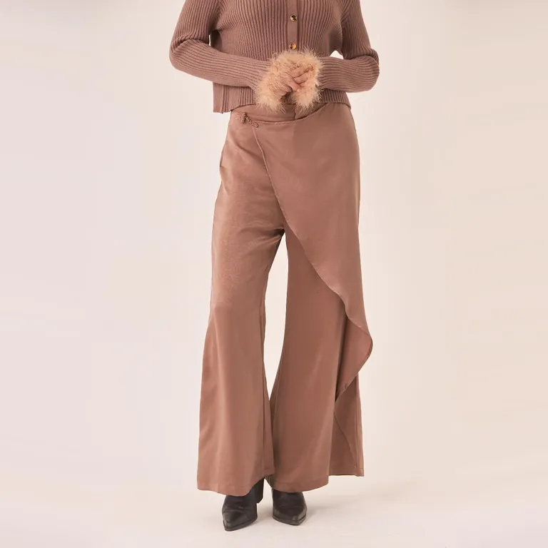 Pantalón Ancho con Aperturas Mujer