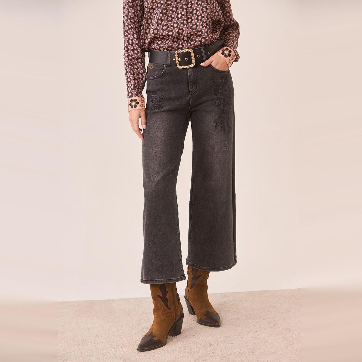 NKN - Jeans Detalles Bordados Algodón Mujer Nkn