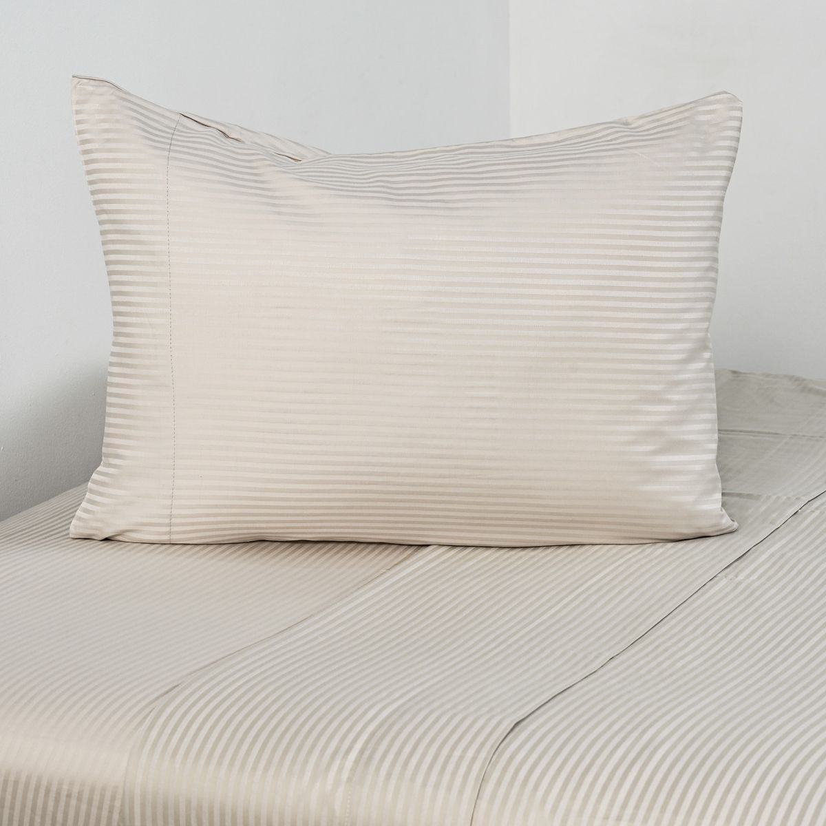 CANNON - Juego De Sábanas 1.5 Plazas 600 Hilos Dobby Beige Cannon