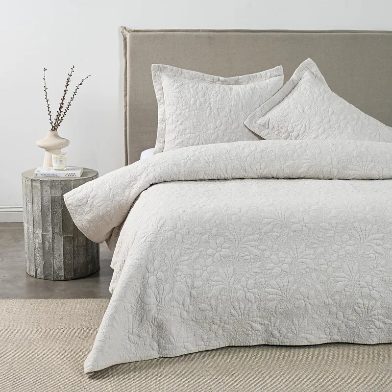 CANNON - Quilt 2 Plazas Liso Garden Sand Cannon