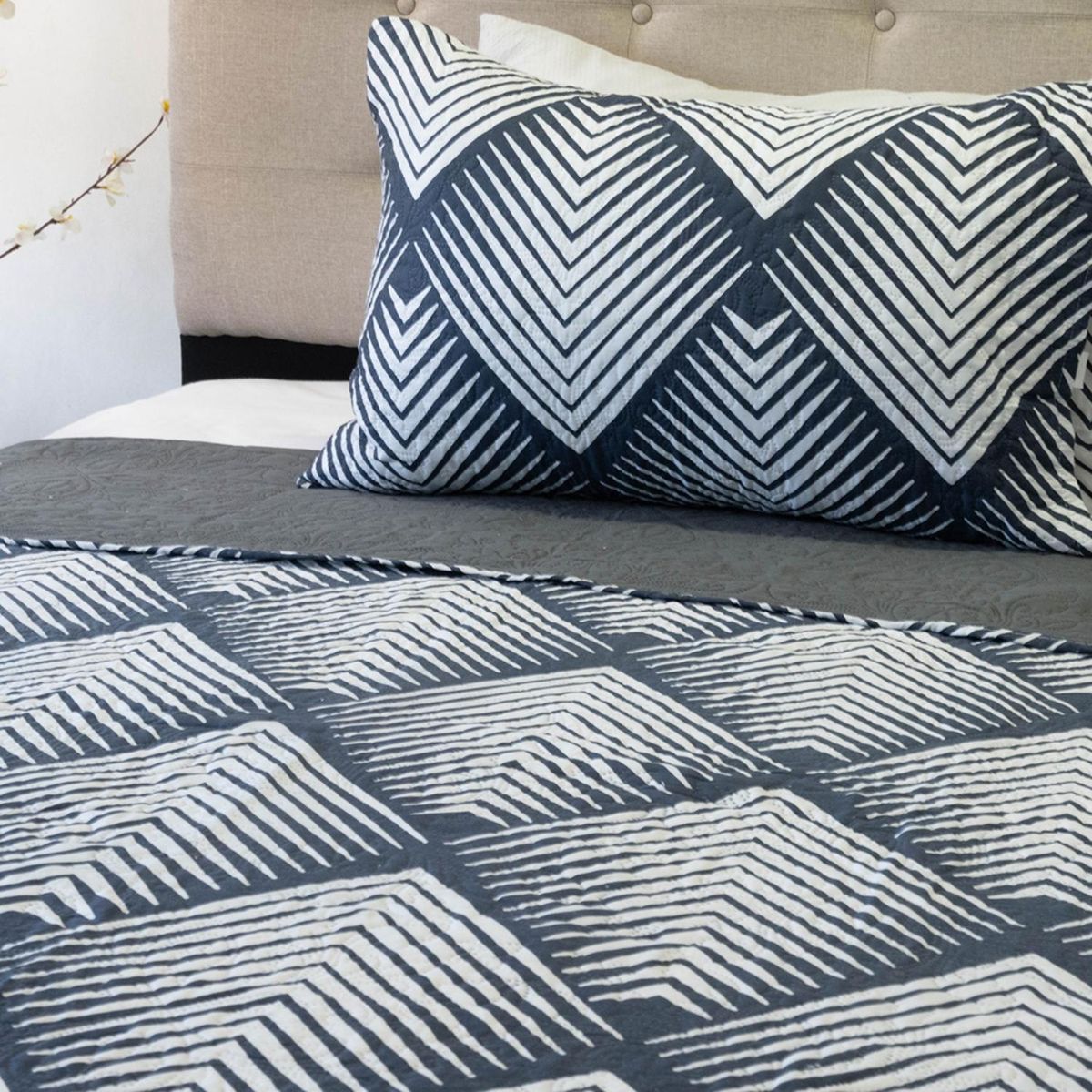 DORAL - Quilt Hotpress Estampado Origins D5 1.5 Plazas Doral