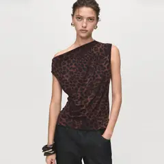 MANGO - Polera Leopardo Cuello Asimétrico Mujer