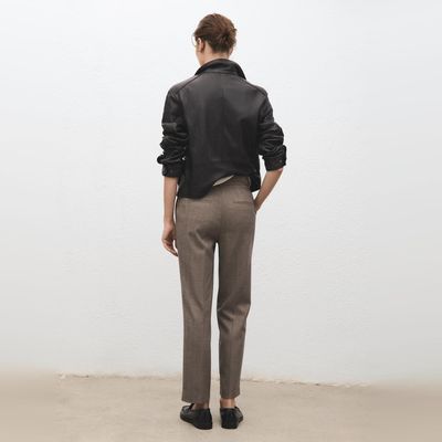 Imagen 2 del producto Pantalón Entallado Crop Raya Diplomática Mujer