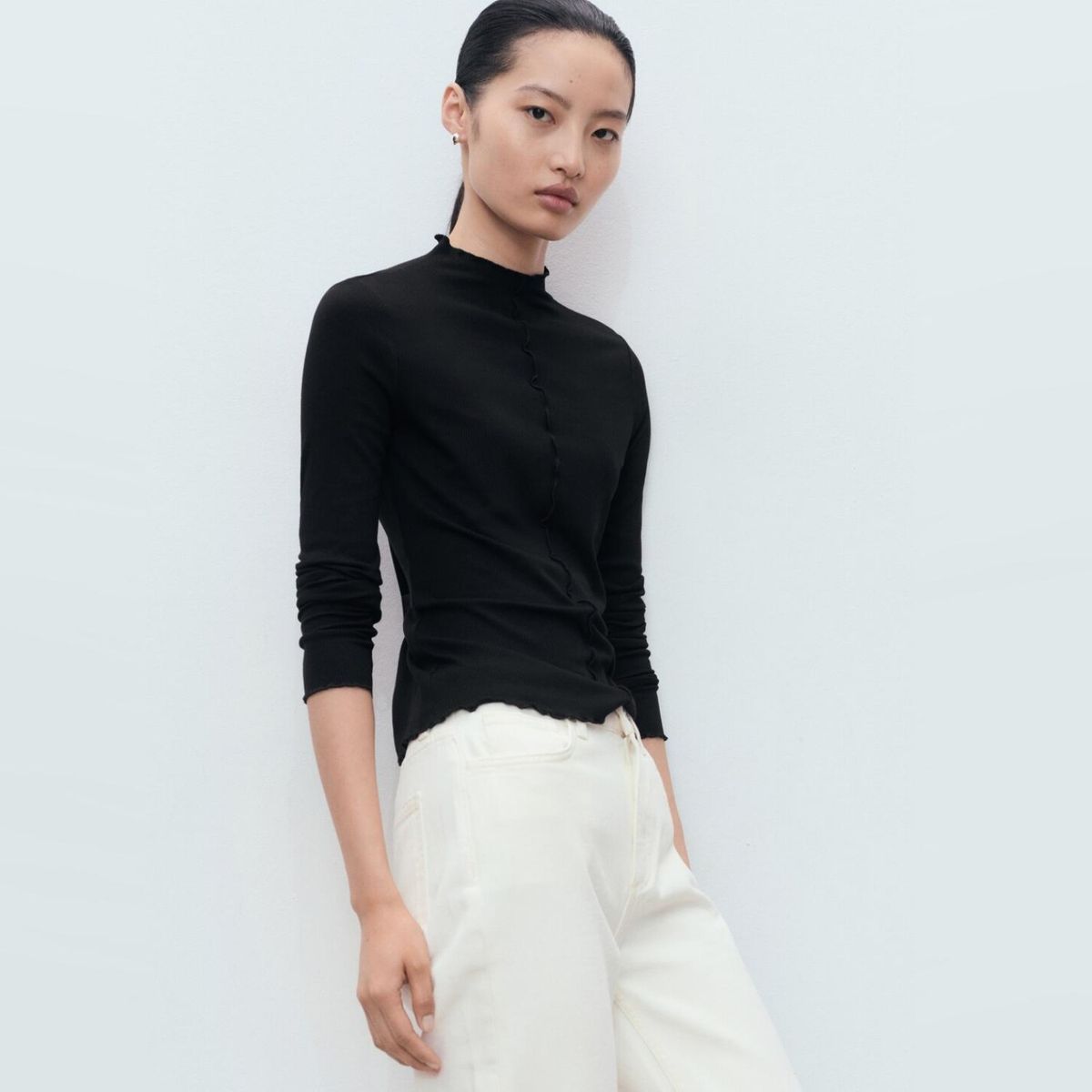 MANGO - Polera Canalé Terminaciones Festoneadas Mujer Mango