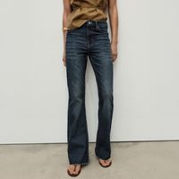 Jeans Flare Tiro Medio Mujer