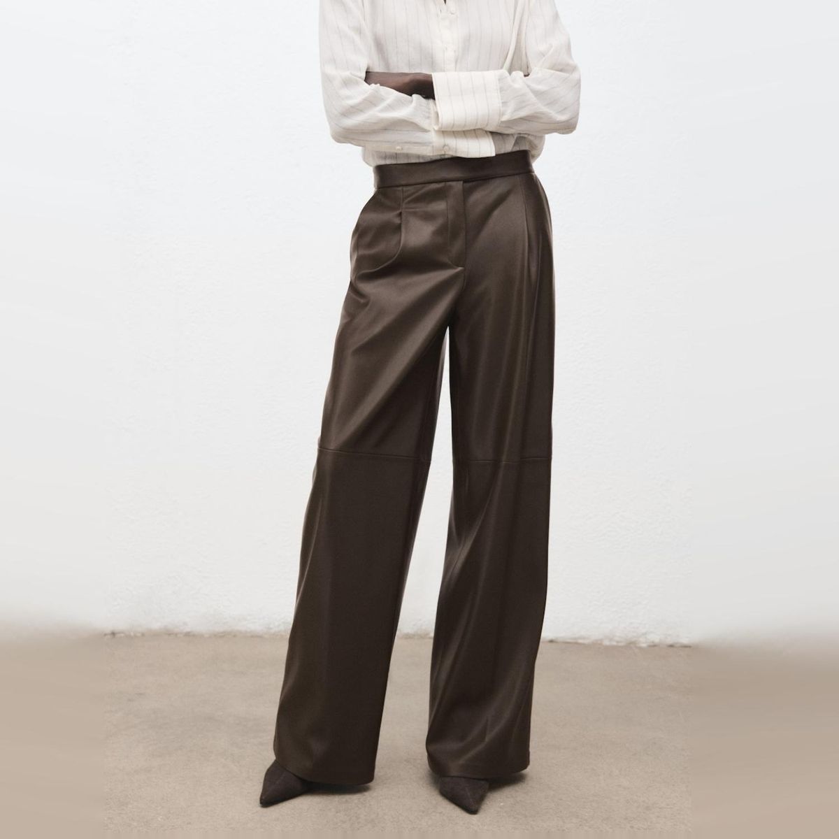 MANGO - Pantalón Wide Leg Efecto Piel Mujer Mango
