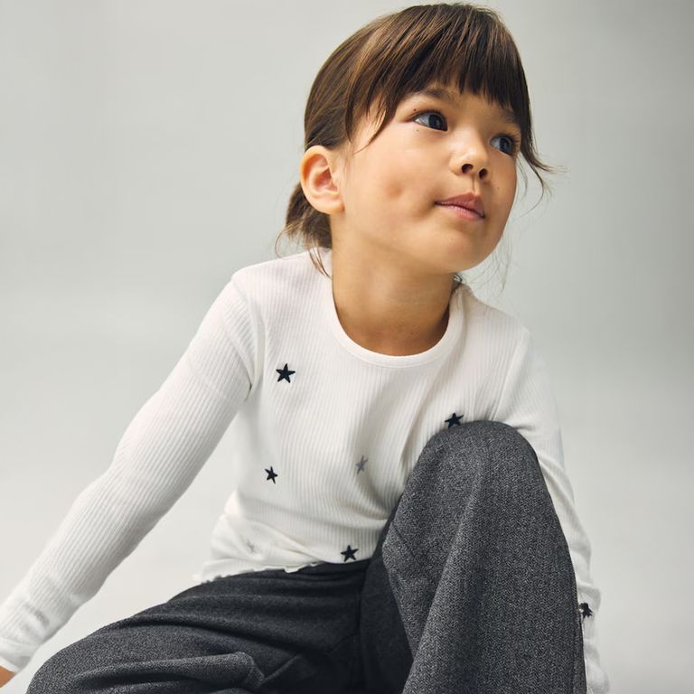 MANGO KIDS Polera Estrellas Bordadas Bebé Niña