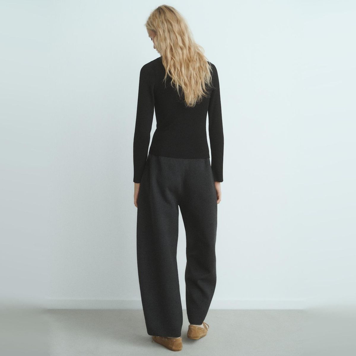 MANGO - Sweater Canalé Botón Joya Mujer Mango