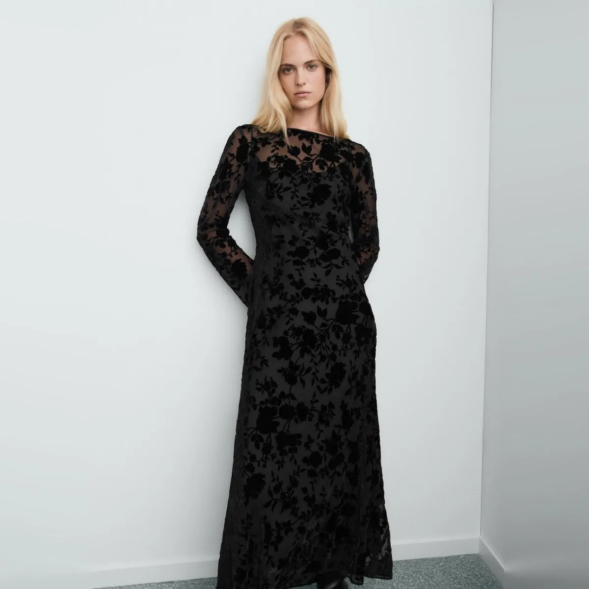 MANGO - Vestido Jacquard Floral Manga Acampanada Mujer Mango