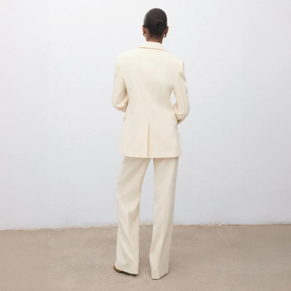 MANGO - Pantalón Recto Traje Tiro Medio Mujer Mango