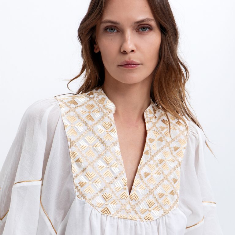 Blusa Detalles Bordados Mujer