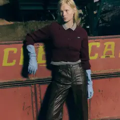 LAAGAM - Pantalón Efecto Piel Rayas Mujer