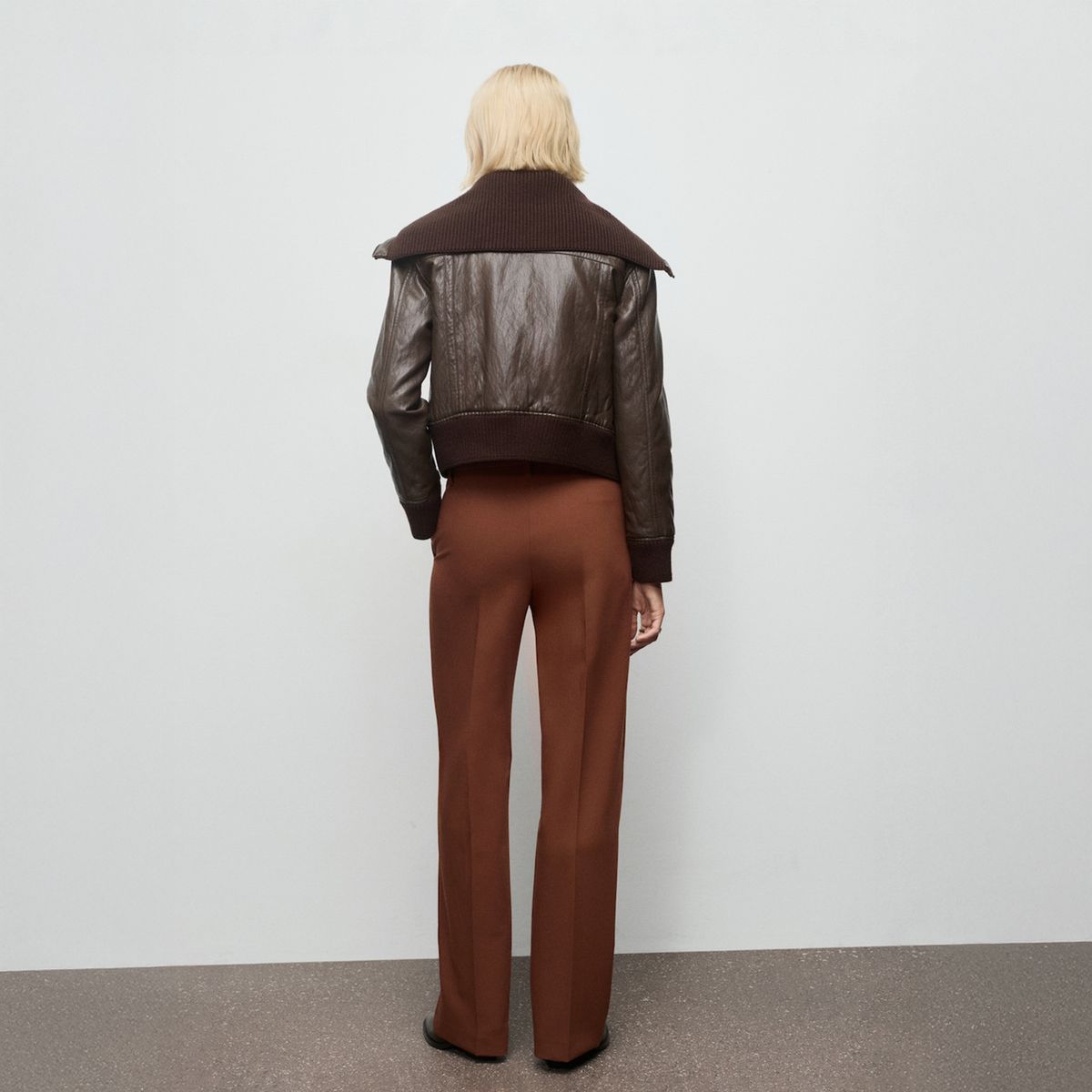 MANGO - Pantalón Recto Costuras Mujer Mango