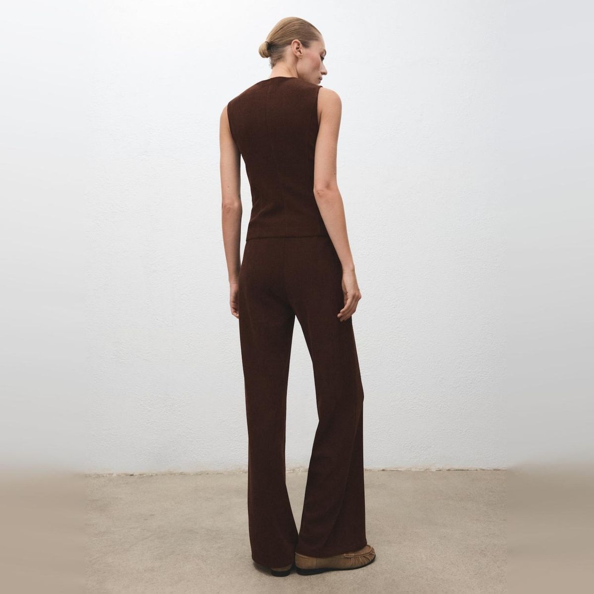 MANGO - Pantalón Pana Cintura Elástica Mujer Mango