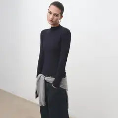 MANGO - Polera Cuello Alto Mujer