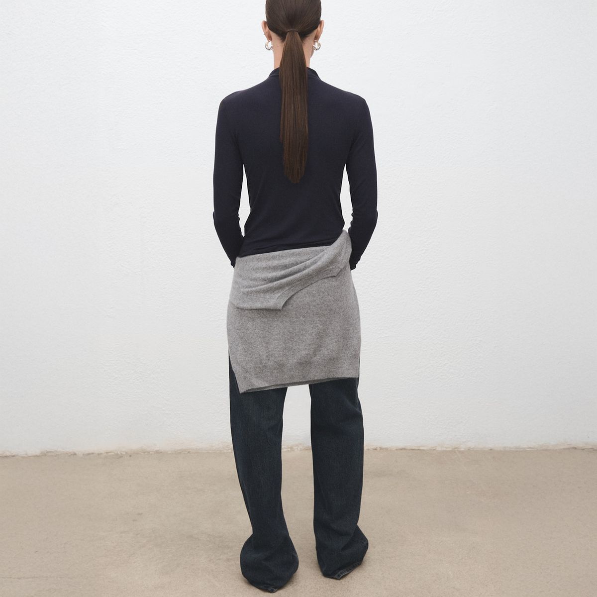 MANGO - Polera Cuello Alto Mujer Mango