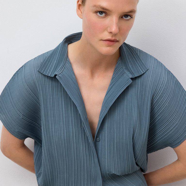 Blusa Manga Corta Efecto Arrugado Mujer