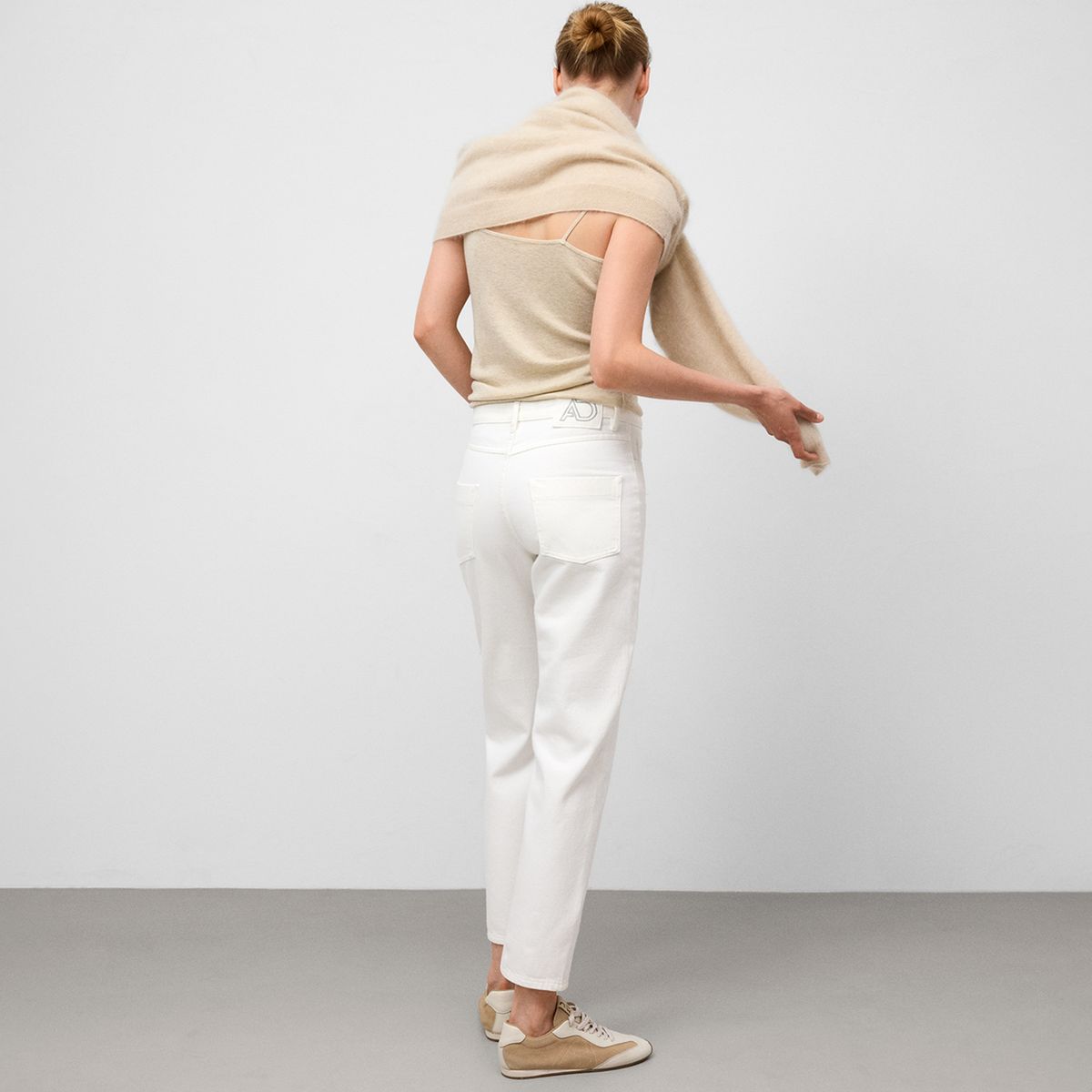 ADOLFO DOMINGUEZ - Pantalón Denim 100% Algodón Mujer Adolfo Dominguez