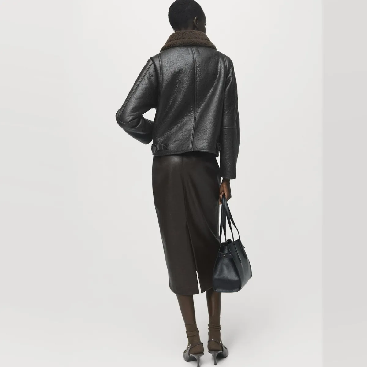 MANGO - Chaqueta Efecto Piel Cuello Borreguito Mujer Mango