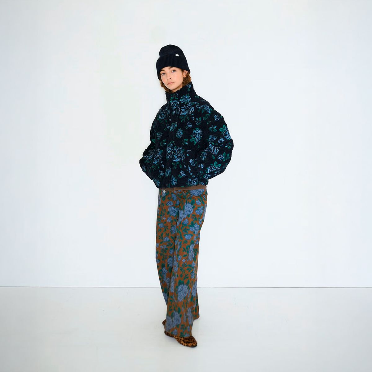 THE TINY BIG SISTER - Chaqueta Sherpa Estampado Floral Mujer The Tiny Big Sister