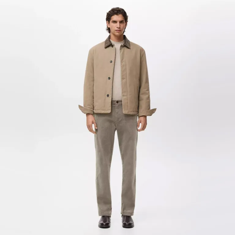 Pantalón Cotelé Slim Fit Hombre
