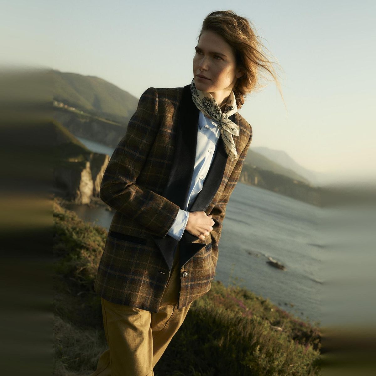 BYAN - Blazer Gaspar 100% Lana Mujer Byan