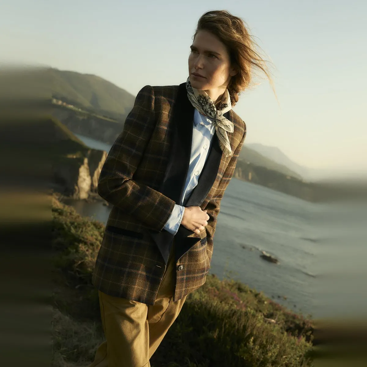 BYAN - Blazer Gaspar 100% Lana Mujer Byan