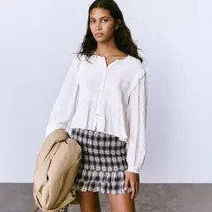 BROWNIE - Blusa Plumeti Detalle Lazos Mujer