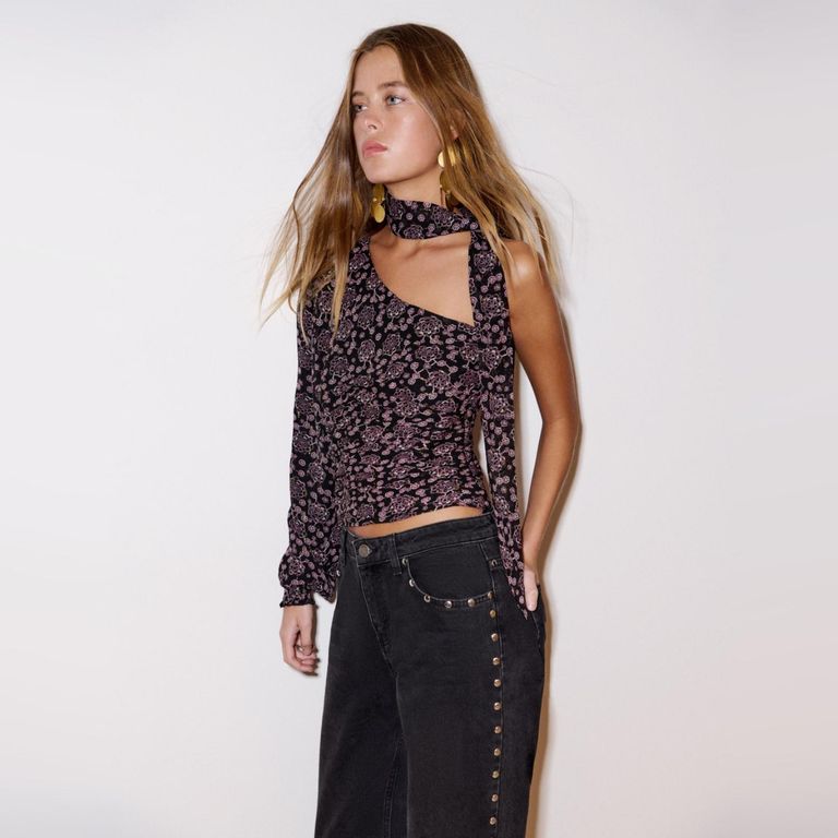 BROWNIE Blusa Asimetrica Estampado Mujer